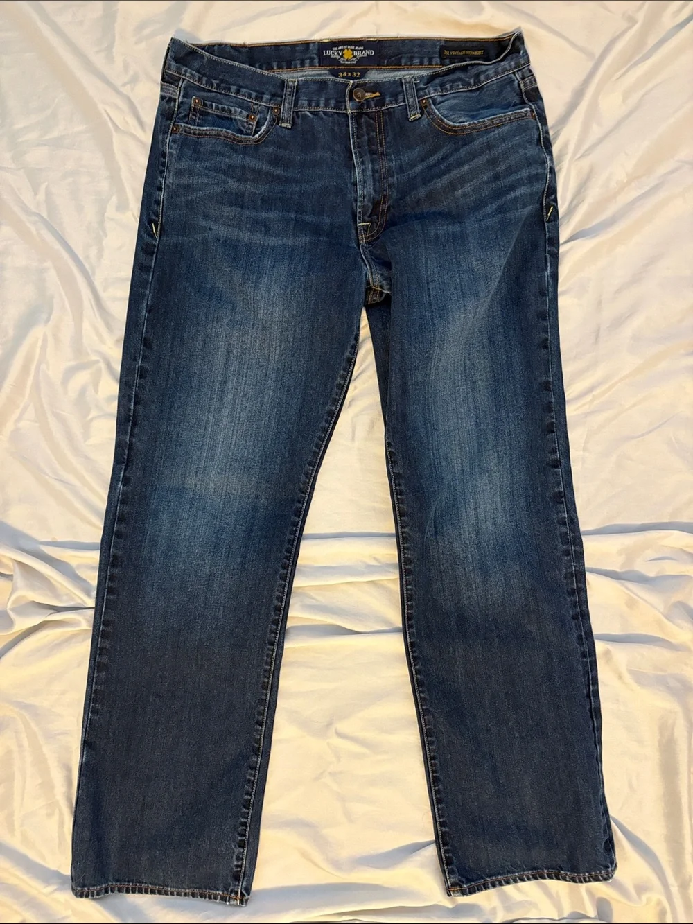 Lucky Brand Men's 361 Vintage Straight Jeans in Medium Blue Wash